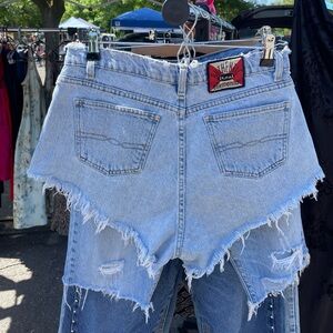 Vintage Denim Cutt-offs